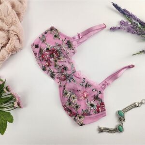 32DD {Victoria's Secret} Pink {Floral} Embroidered Unlined Bra